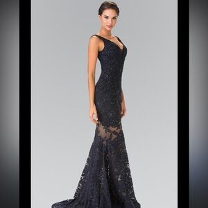 Elizabeth K. Sleeveless Lace Maxi Dress - Size S